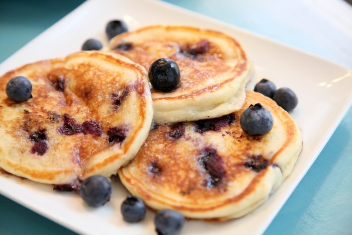 gluten free blueberry buttermilk pancakes