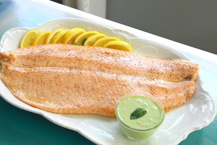 Broiled Salmon with Creamy Basil Sauce