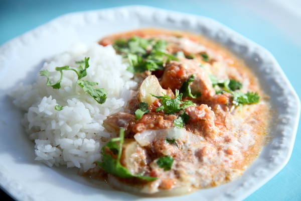 Chicken & Potato in Tomato Masala Sauce